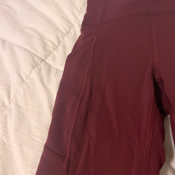 Lululemon Wunder Under Leggings - Picture 3 of 7